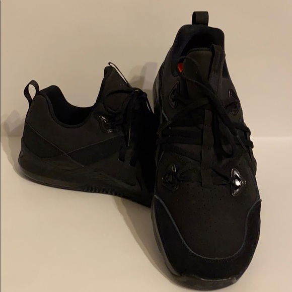 nike zoom train command leather